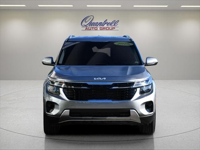 2026 Kia Seltos SUV in Steel Gray thumbnail 9