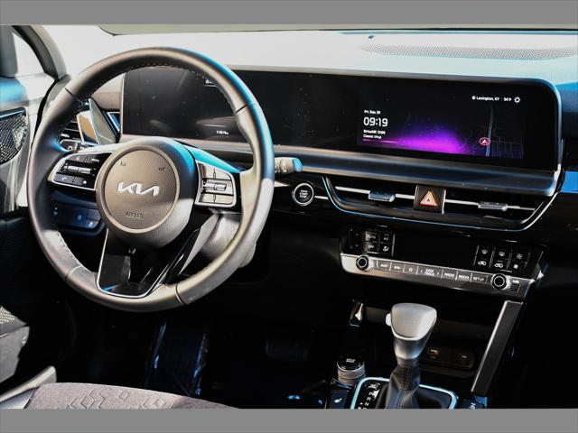2026 Kia Seltos SUV in Steel Gray thumbnail 18