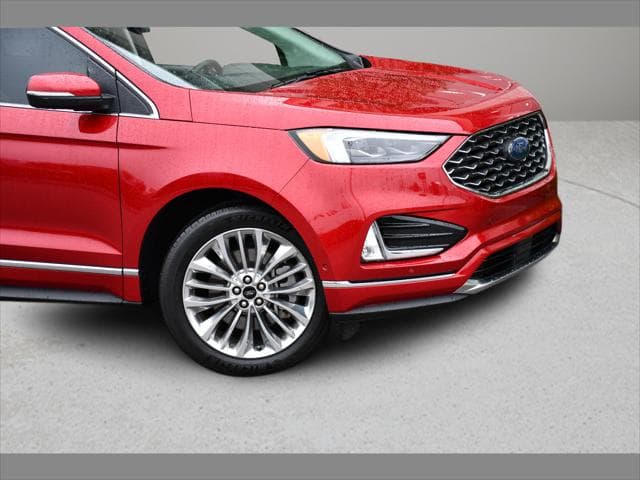 2022 Ford Edge SUV in Rapid Red Metallic Tinted Clearcoat thumbnail 10