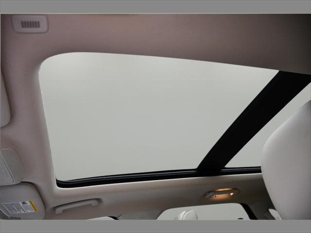 2022 Ford Edge SUV in Rapid Red Metallic Tinted Clearcoat thumbnail 15