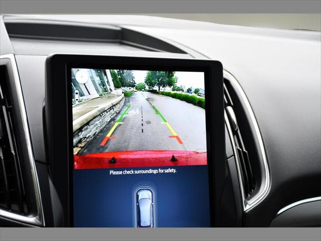 2022 Ford Edge SUV in Rapid Red Metallic Tinted Clearcoat thumbnail 22