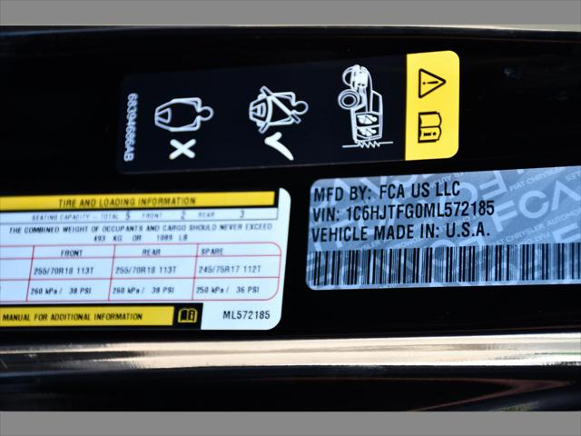 2021 Jeep Gladiador Truck in Black Clearcoat thumbnail 27