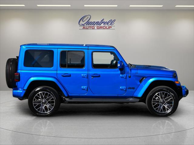 2022 Jeep Wrangler 4xe SUV in Hydro Blue Pearlcoat thumbnail 3