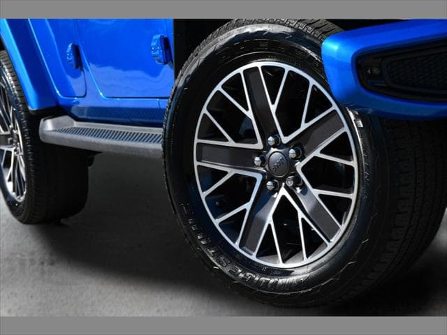 2022 Jeep Wrangler 4xe SUV in Hydro Blue Pearlcoat thumbnail 11