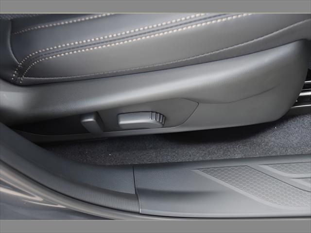 2026 Subaru Outback SUV in Magnetite Gray Metallic thumbnail 29