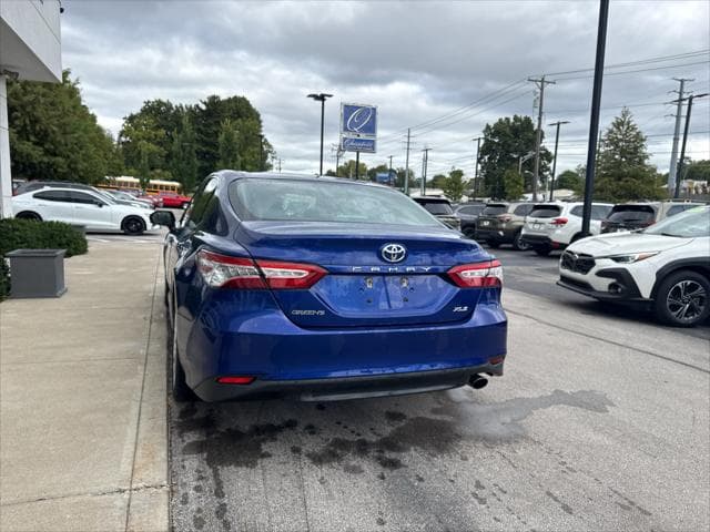 2018 Toyota Camry Sedan in Blue Crush Metallic thumbnail 4