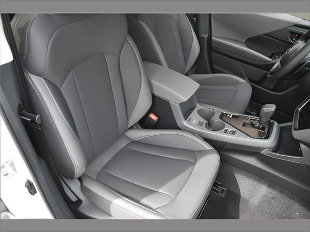 2026 Subaru Crosstrek SUV in Crystal White Pearl thumbnail 28