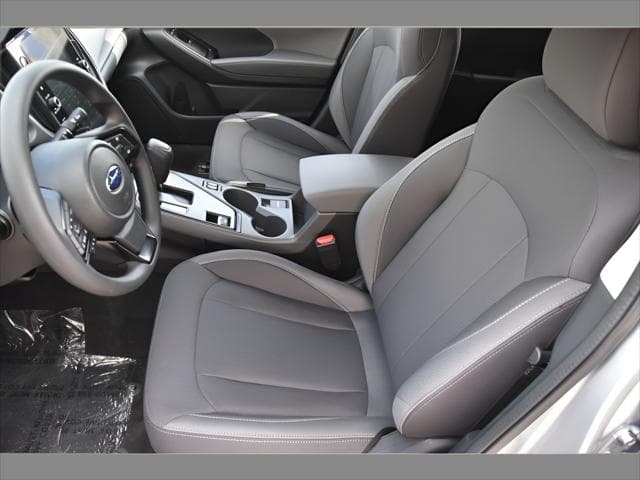 2026 Subaru Crosstrek SUV in Ice Silver Metallic thumbnail 12