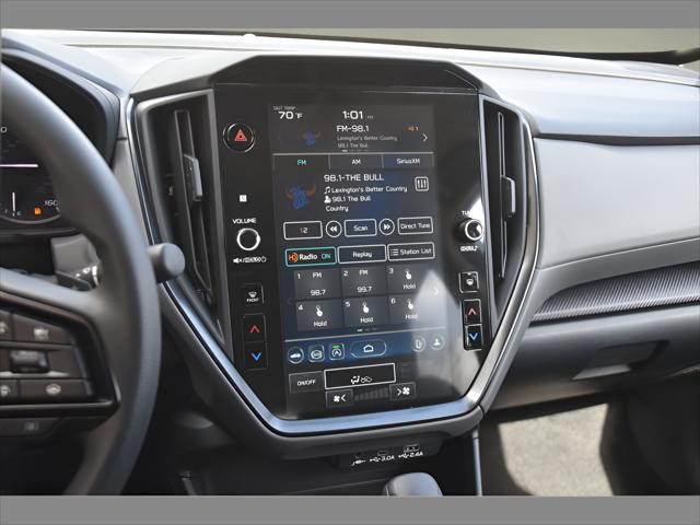 2026 Subaru Crosstrek SUV in Ice Silver Metallic thumbnail 18