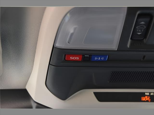 2026 Subaru Crosstrek SUV in Ice Silver Metallic - Image 35