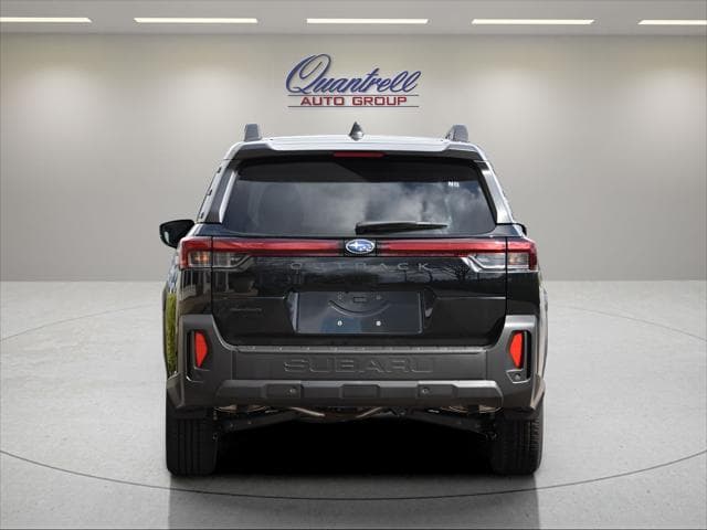 2026 Subaru Outback SUV in Crystal Black Silica thumbnail 5