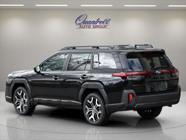 2026 Subaru Outback SUV in Crystal Black Silica thumbnail 6