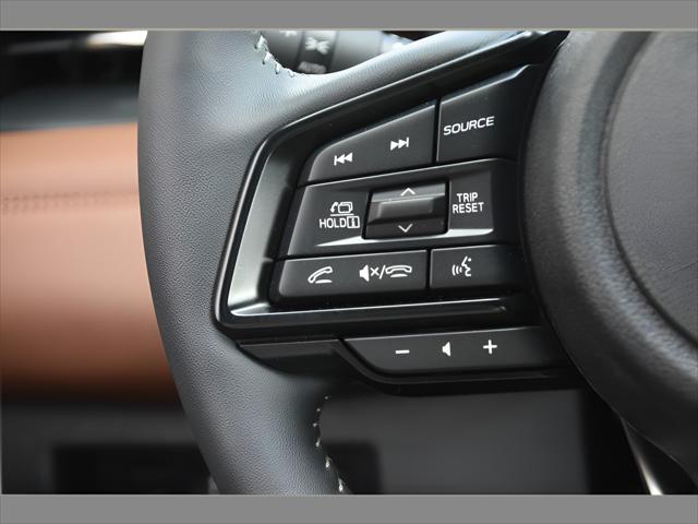2026 Subaru Outback SUV in Crystal Black Silica thumbnail 33