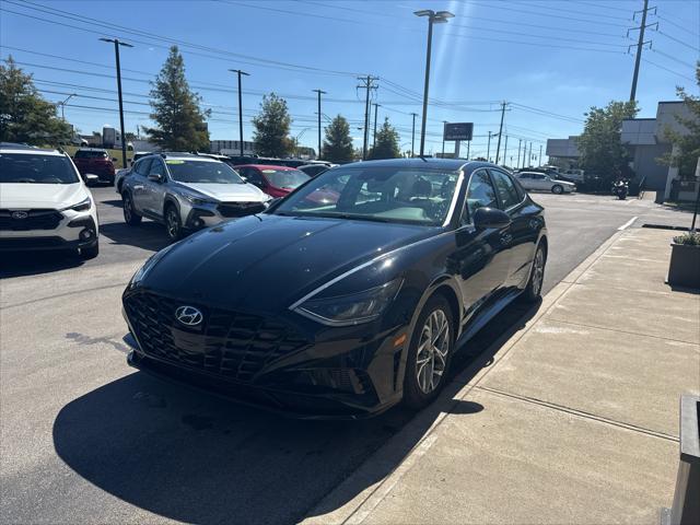 2023 Hyundai Sonata Sedan in Onyx Black thumbnail 7
