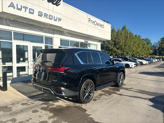 2024 Lexus LX 600 SUV in Black thumbnail 3