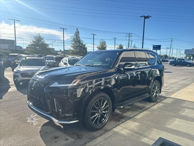 2024 Lexus LX 600 SUV in Black thumbnail 10