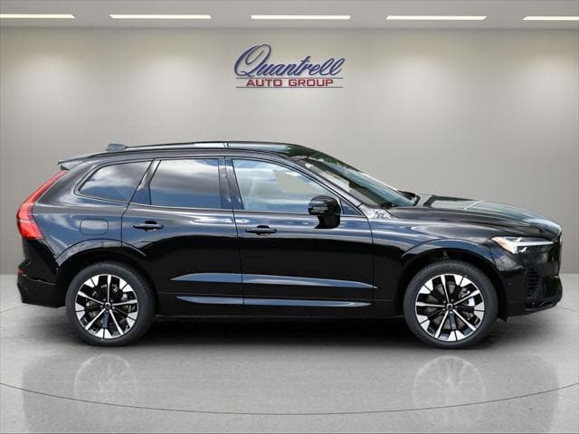 2026 Volvo XC60 Plug-In Hybrid SUV in Onyx Black Metallic - Image 3