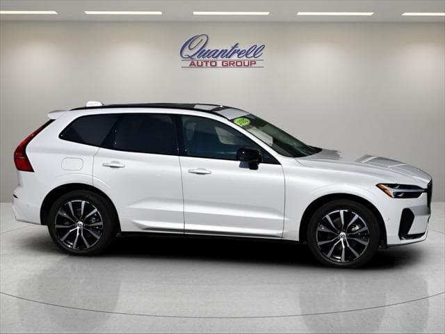 2025 Volvo XC60 SUV in Crystal White Metallic - Image 3