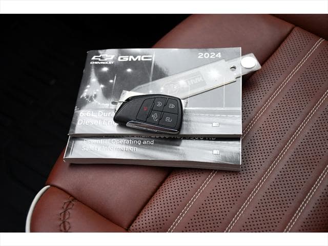 2024 GMC Sierra 2500HD Truck in Titanium Rush Metallic - Image 40