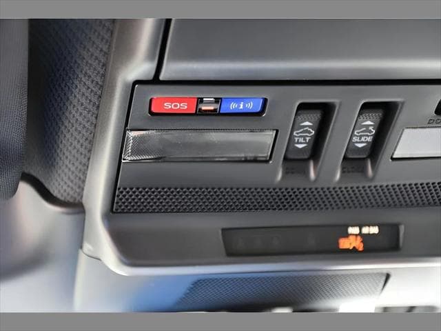 2026 Subaru Outback SUV in Crystal Black Silica - Image 37