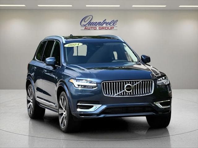 2024 Volvo XC90 Recharge Plug-In Hybrid SUV in Denim Blue Metallic - Image 2