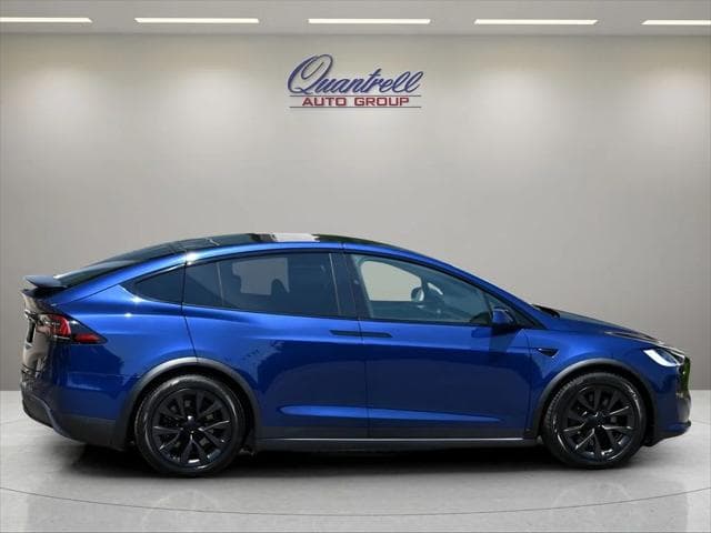 2023 Tesla Model X SUV in Deep Blue Metallic - Image 3