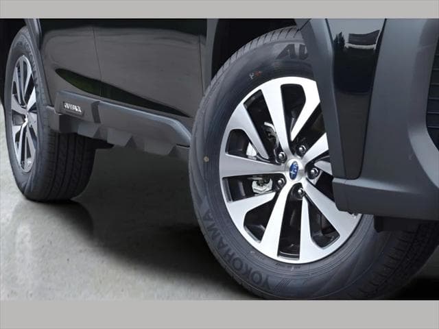 2025 Subaru Outback SUV in Crystal Black Silica - Image 37