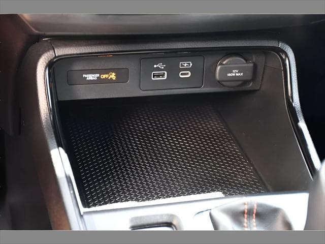 2024 Honda CR-V Hybrid SUV in Crystal Black Pearl - Image 37
