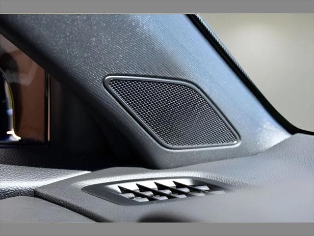 2025 Honda CR-V Hybrid SUV in Gray - Image 39