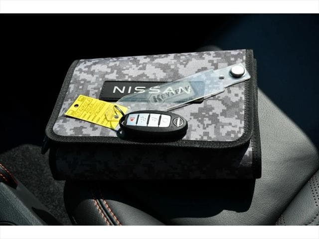 2026 Nissan Frontier Truck in Tactical Green Metallic - Image 40