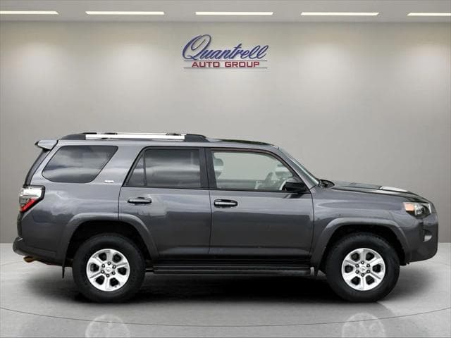 2021 Toyota 4Runner SUV in Magnetic Gray Metallic - Image 3