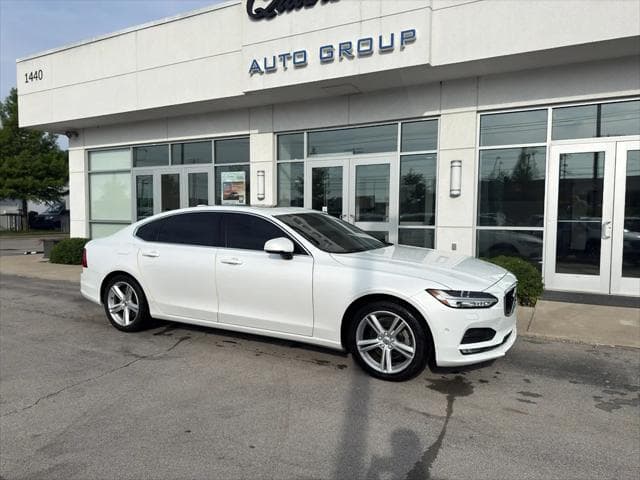 2018 Volvo S90 in Crystal White Pearl Metallic
