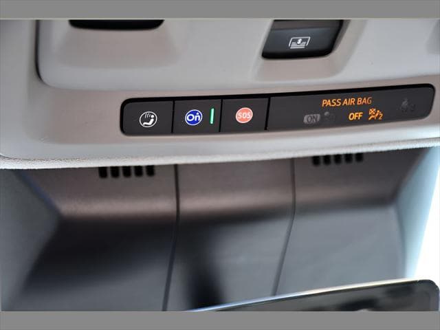 2021 Cadillac Escalade SUV in Crystal White Tricoat - Image 38