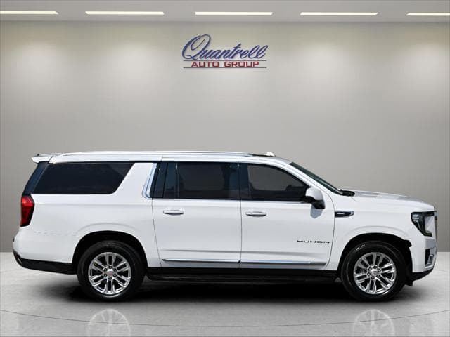 2023 GMC Yukon XL SUV in Summit White - Image 3