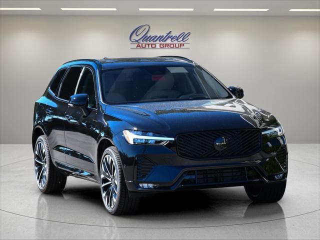 2027 Volvo XC60 SUV in Onyx Black - Image 2