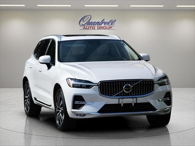 2022 Volvo XC60 SUV in Crystal White Metallic - Image 2
