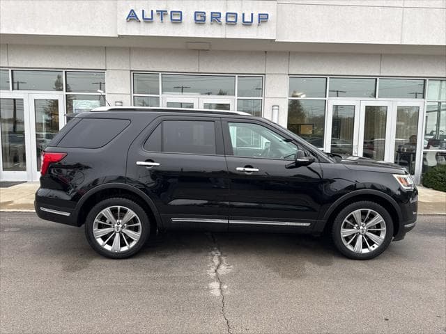 2018 Ford Explorer SUV in Shadow Black - Image 2