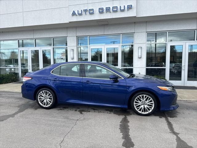 2018 Toyota Camry Sedan in Blue Crush Metallic - Image 2